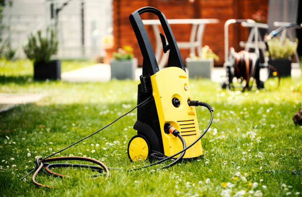 Best Playground Equipment Cleaning  in St Albans, VT